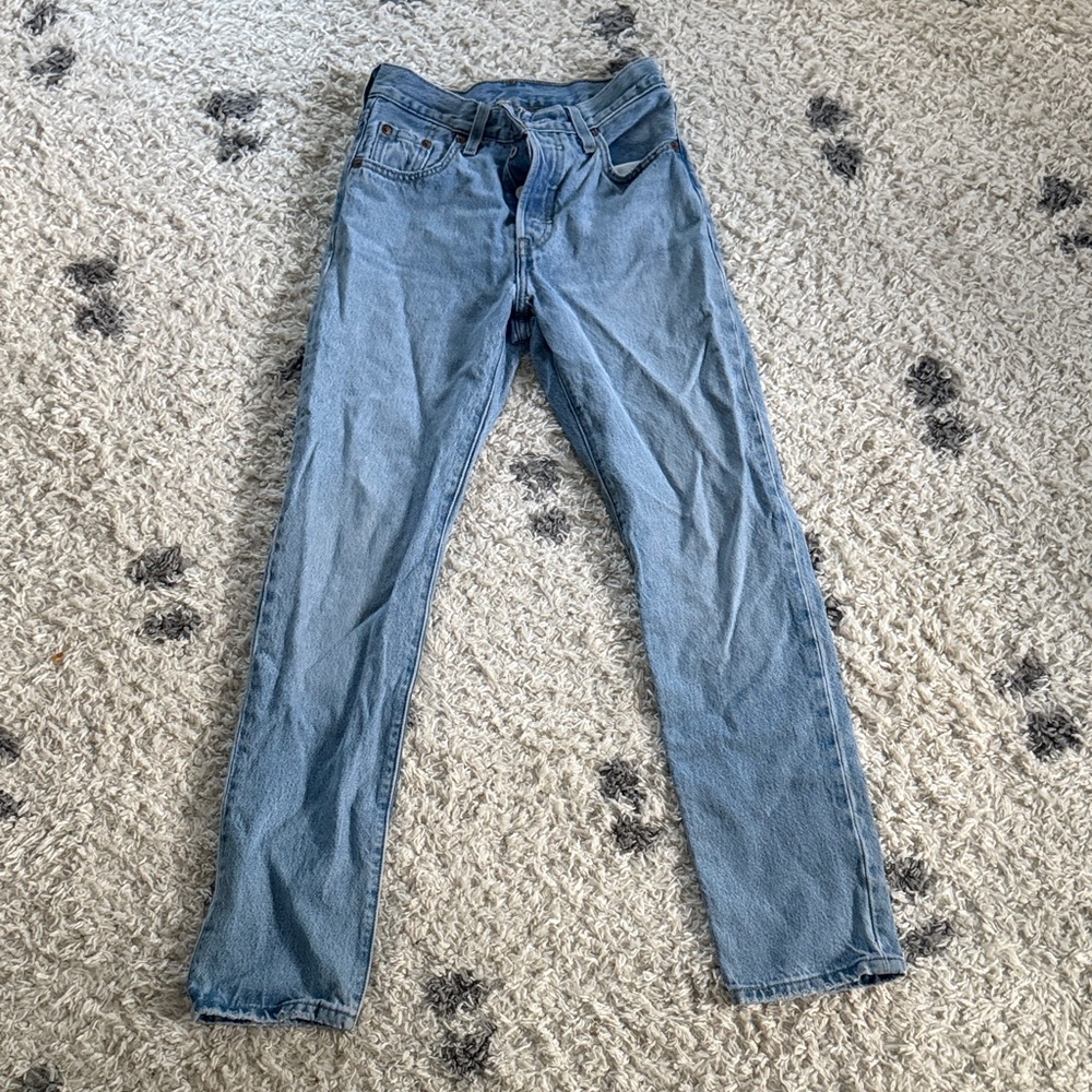 Levi's Women's Straight Leg Blue Jeans